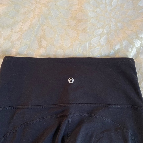 Groove Nulu Super-High-Rise Flared Pant
Regular - Picture 6 of 8